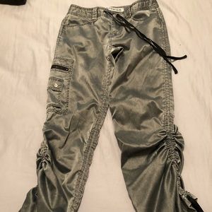 Express silver/platinum colored cargos
